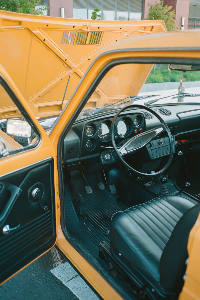 Illustration for article titled The Story Behind The Bright Orange Soviet 4x4 Rolling Through Brooklyn